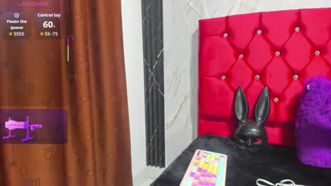 Snapshot of aishaahott chatting on 10-21-25, 12:50 aishaahott online show from 10-21-25, 12:50