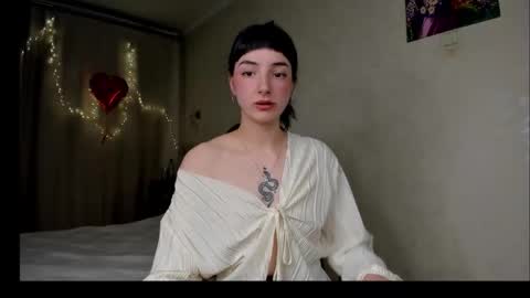 Aisha online show from 03-26-26, 09:31