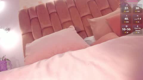 aisha  online show from 02-23-26, 08:39