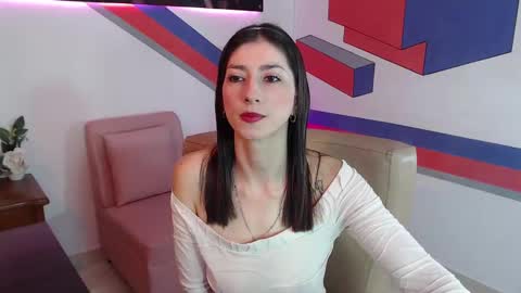 Aitana online show from 02-14-25, 01:18