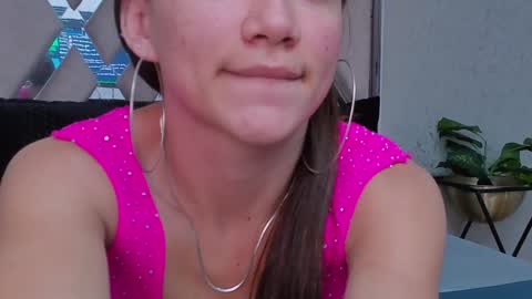 Snapshot of aitana_baker_ chatting on 01-18-25, 12:57 little aitana online show from 01-18-25, 12:57