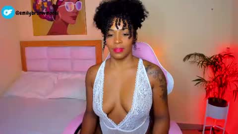 Snapshot of aitana_brown chatting on 06-11-26, 10:19 Aitana Brown online show from 06-11-26, 10:19