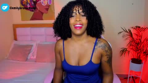 Snapshot of aitana_brown chatting on 06-14-26, 02:30 Aitana Brown online show from 06-14-26, 02:30