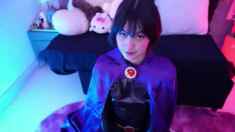 Snapshot of aitana_jhons chatting on 10-31-25, 12:50 Aitana Jhons online show from 10-31-25, 12:50