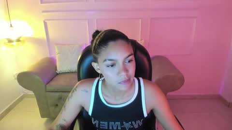 Snapshot of aitana_kahlo chatting on 02-01-26, 08:29 Aitana online show from 02-01-26, 08:29