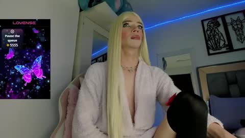 aiunii online show from 01-13-26, 04:51