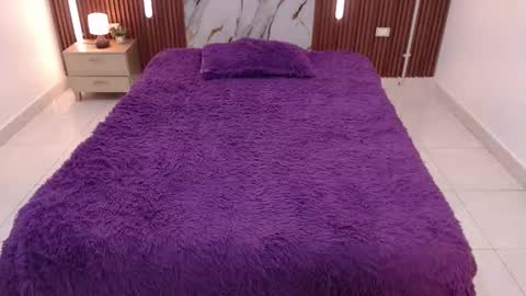 Snapshot of aixa_shaw chatting on 10-01-25, 12:22 AIXA online show from 10-01-25, 12:22