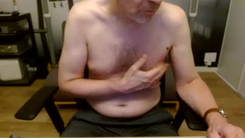 Snapshot of aixcited chatting on 07-17-26, 09:19 aixcited online show from 07-17-26, 09:19