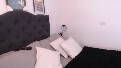 Aizen My- online show from 12-22-25, 05:21