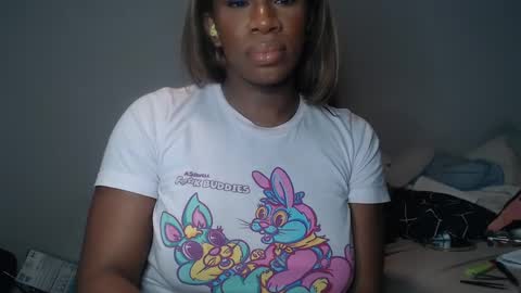 Snapshot of aj180 chatting on 02-07-25, 01:15 Amy Jeaux Johnson online show from 02-07-25, 01:15