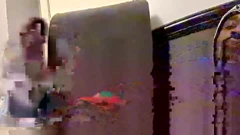 Snapshot of aj297914 chatting on 11-09-25, 10:52 aj297914 online show from 11-09-25, 10:52