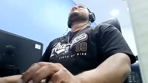 Esteban online show from 02-08-25, 07:15