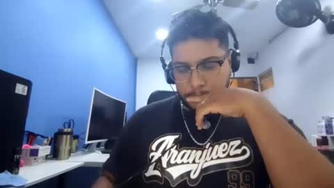 Esteban online show from 01-08-26, 06:16