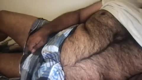 Snapshot of ajeeb_najeeb chatting on 12-27-24, 12:29 BigHairyGuy online show from 12-27-24, 12:29