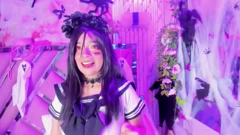 Snapshot of akane_hikari_ chatting on 11-21-25, 07:07 akane hikari online show from 11-21-25, 07:07