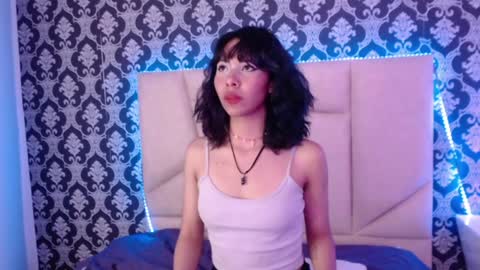 A K A N E  U W U online show from 01-06-25, 06:52