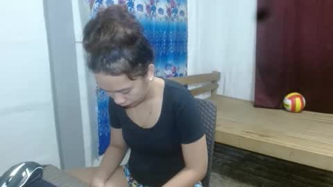 Snapshot of akari_yui chatting on 02-22-26, 07:51 REA online show from 02-22-26, 07:51