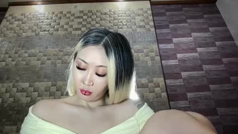 Snapshot of akemi_jp chatting on 04-05-26, 08:28 Akemi online show from 04-05-26, 08:28