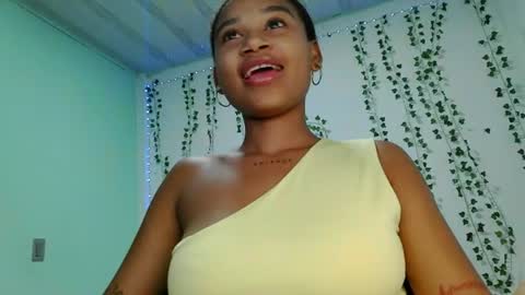 Snapshot of akemy_saunderz chatting on 06-12-26, 03:16 akemy_saunderz online show from 06-12-26, 03:16