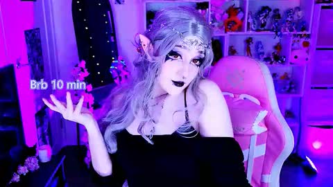 Aki online show from 02-10-26, 12:04