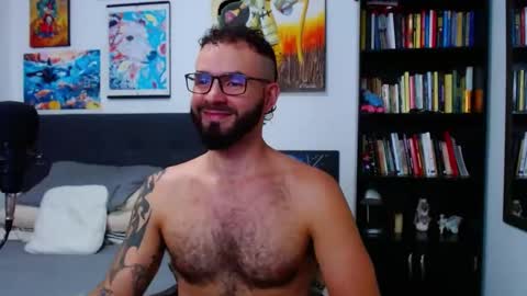 Snapshot of akiles_r chatting on 09-29-25, 11:31 akiles online show from 09-29-25, 11:31