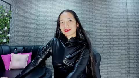 Snapshot of akimmidoll chatting on 09-11-25, 11:32 Akimmidoll GMT-5 0630 -1330 online show from 09-11-25, 11:32