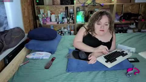 Natalie online show from 01-07-26, 04:48