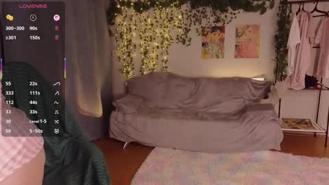 Aki online show from 11-30-25, 05:28