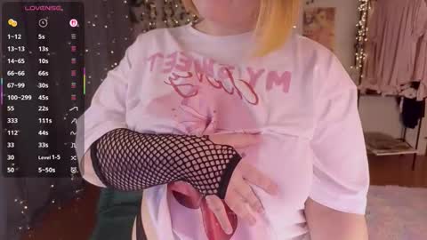 Aki online show from 03-19-26, 08:35