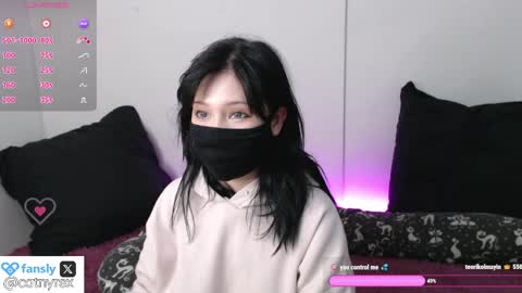 Amilia online show from 04-30-26, 08:57