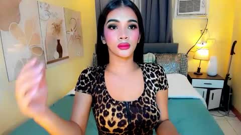 AYESHA CUTE NOT INTO CHEAP online show from 10-19-25, 10:10
