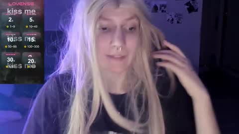 Akira online show from 09-21-25, 09:16