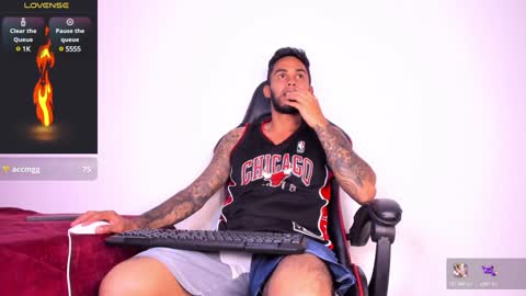 Snapshot of akira_tattoo chatting on 02-03-25, 04:25 Akira online show from 02-03-25, 04:25