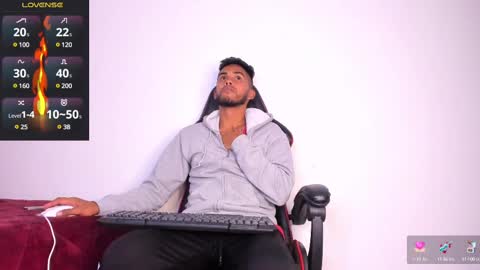 Snapshot of akira_tattoo chatting on 02-12-25, 03:51 Akira online show from 02-12-25, 03:51