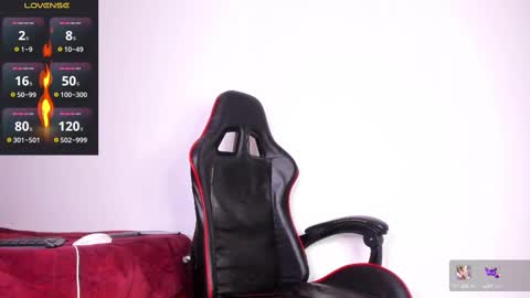 Snapshot of akira_tattoo chatting on 02-19-25, 02:23 Akira online show from 02-19-25, 02:23