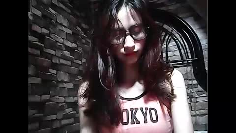 akira_z101 online show from 12-25-24, 09:56