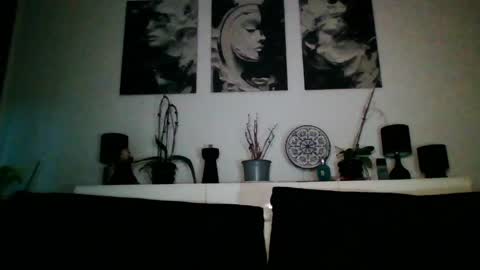 MIHAELA online show from 05-25-26, 06:03