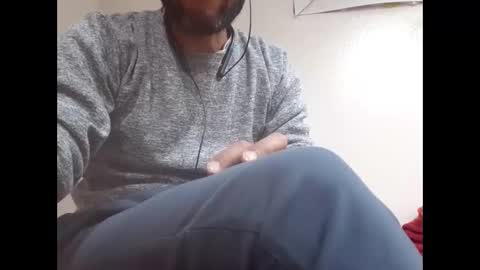 Brown arab man online show from 03-07-25, 08:22