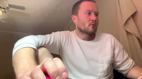 Snapshot of al4759 chatting on 01-09-25, 01:35 Al online show from 01-09-25, 01:35