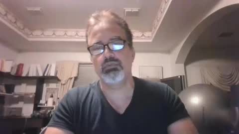 Snapshot of aladdin31673 chatting on 10-20-25, 12:44 aladdin31673 online show from 10-20-25, 12:44