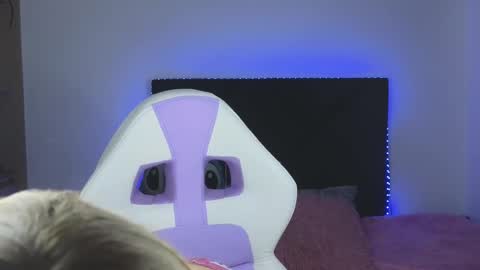 alahia online show from 02-19-25, 02:12