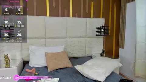 Snapshot of alahiaevansz chatting on 05-19-26, 03:02 AlahiaEvansz online show from 05-19-26, 03:02