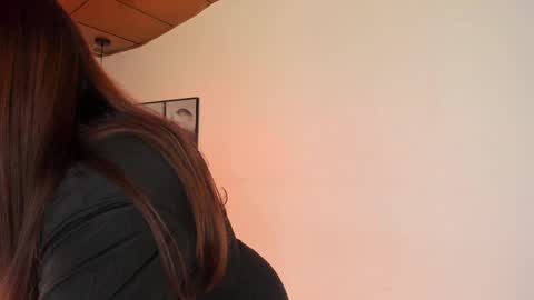 Alaia Carter online show from 10-03-25, 03:31