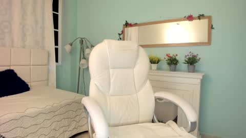 Alaia online show from 01-09-25, 12:52