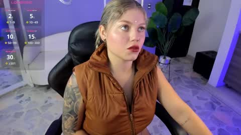 Alaia online show from 09-18-25, 01:02