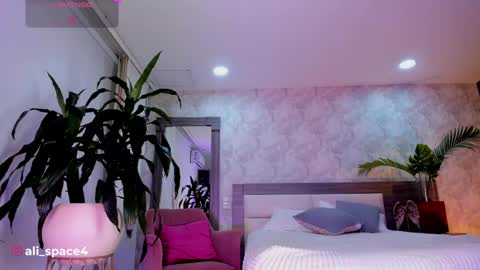 alaiaguerra online show from 05-19-26, 02:18