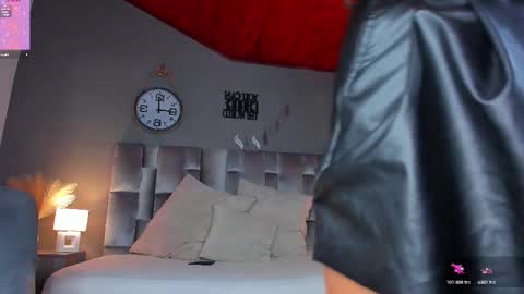  Alaia  online show from 03-10-25, 02:37