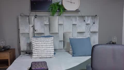  Alaia  online show from 10-28-25, 11:47