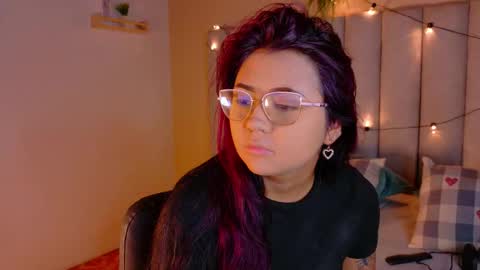  Alaia  online show from 12-18-25, 11:38