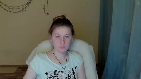 Anna online show from 04-22-26, 02:40